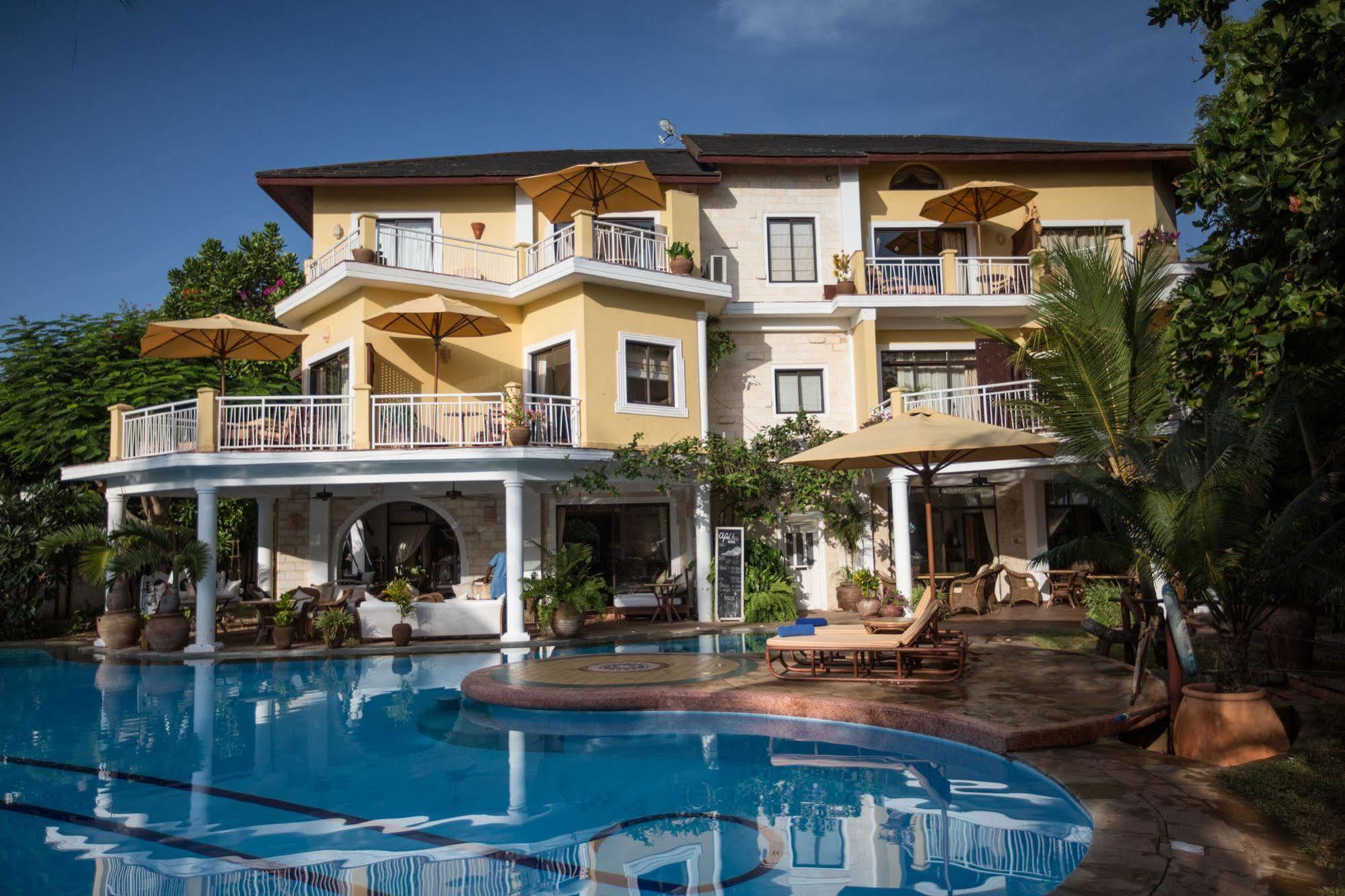 Afrochic Diani Hotell Ukunda Eksteriør bilde